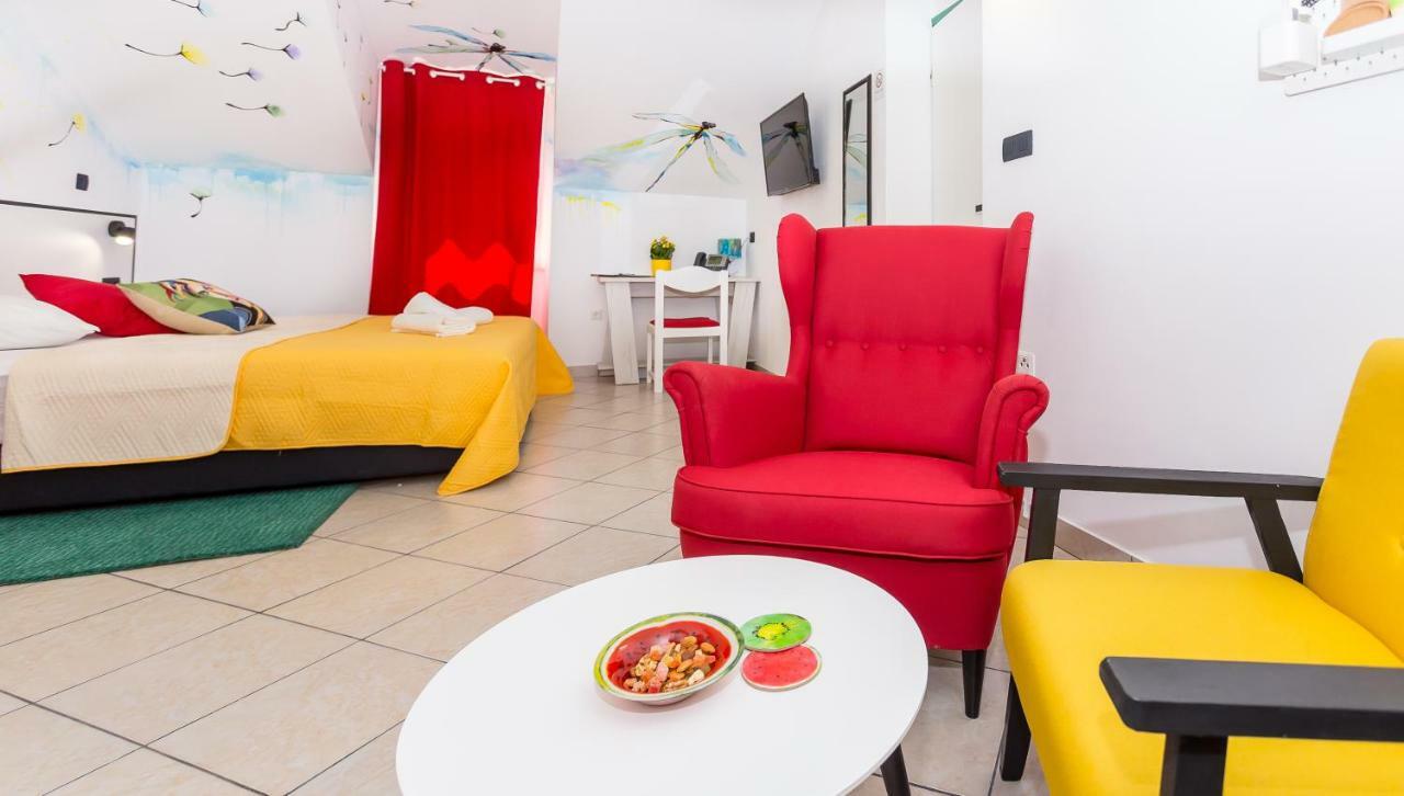 Mima'S Rooms Omiš Екстериор снимка