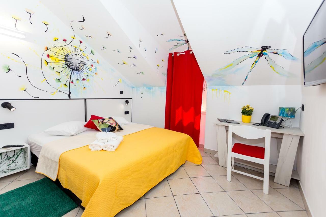 Mima'S Rooms Omiš Екстериор снимка