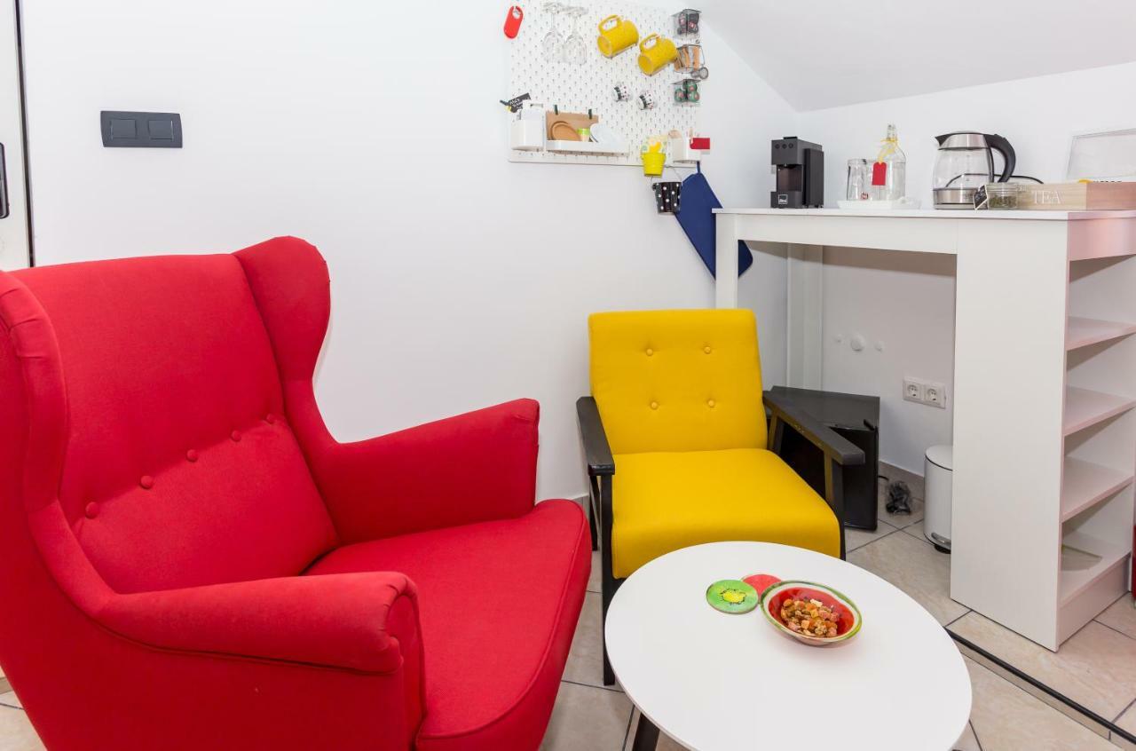 Mima'S Rooms Omiš Екстериор снимка